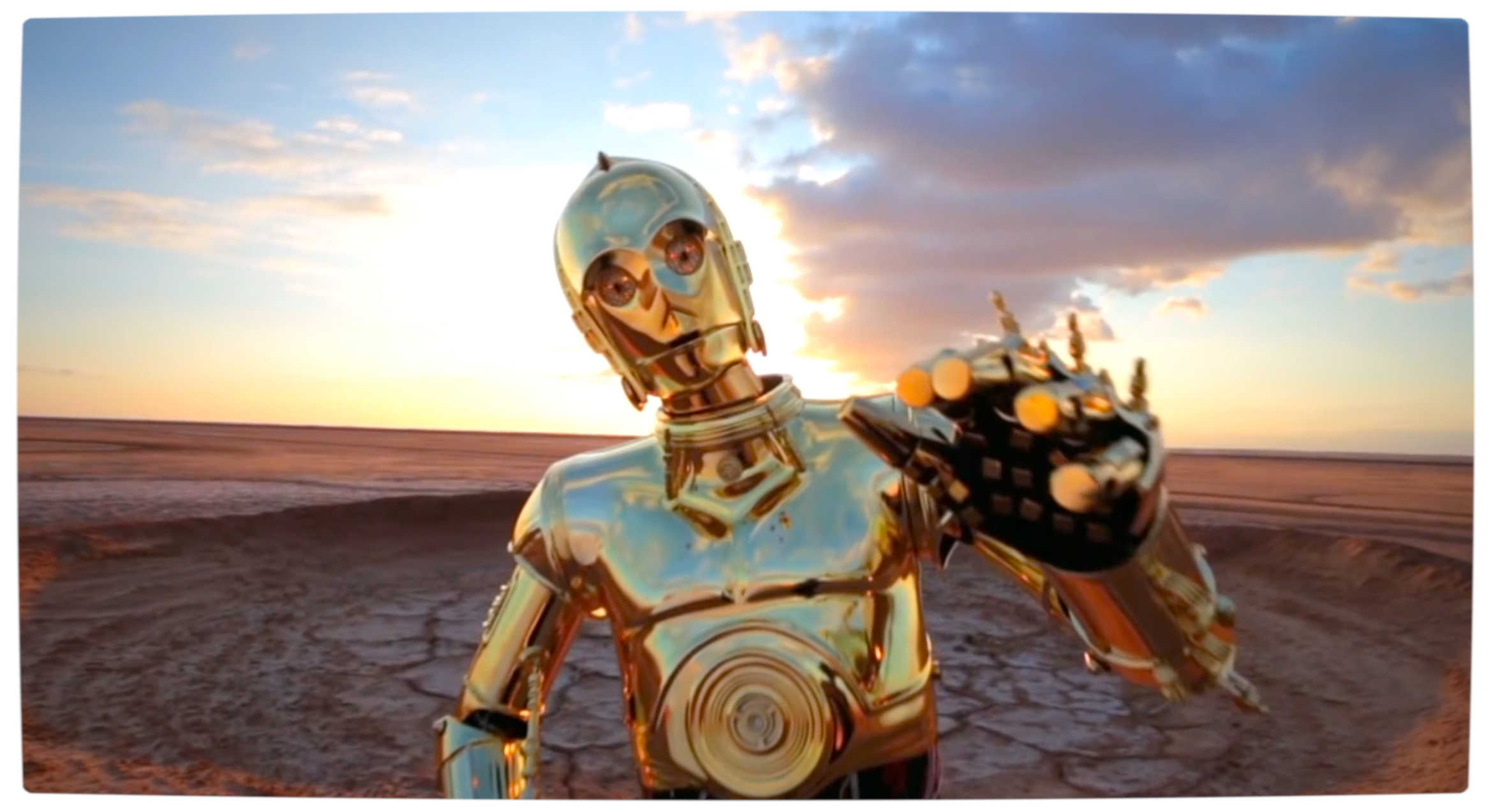 Vamers - Geekosphere - Fandom - Star Wars meets Pharrel Williams in 'Happy (We Are From Tatooine)' - Get Down with C3PO
