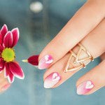 Nailing it with NailSnaps 4 NailSnaps is an application that allows you to create your own custom made nail sticker wraps by using your very own pictures.