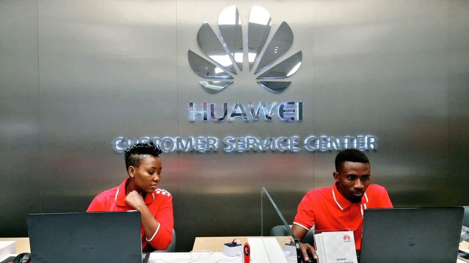 vamers-fyi-video-gaming-huawei-expands-into-south-africa-01