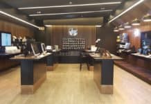 Hewlett-Packard opens flagship HP Store in Cape Town