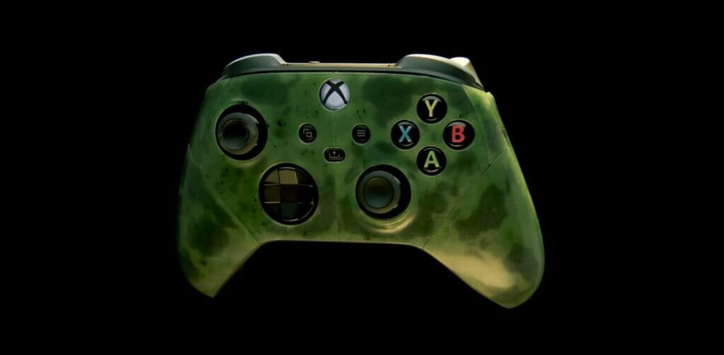 Celebrating the release of Wo Long: Fallen Dynasty on Xbox Game Pass, Microsoft tasked Andy Chi with crafting a unique jade Xbox controller.